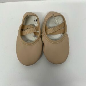 Toddler girls pink ballet slippers